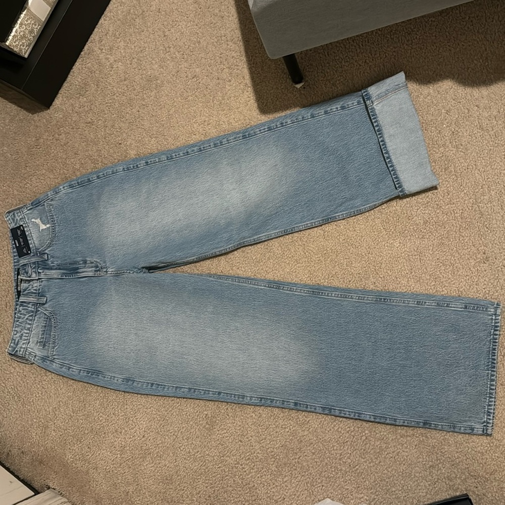 New Hollister Baggy Jeans